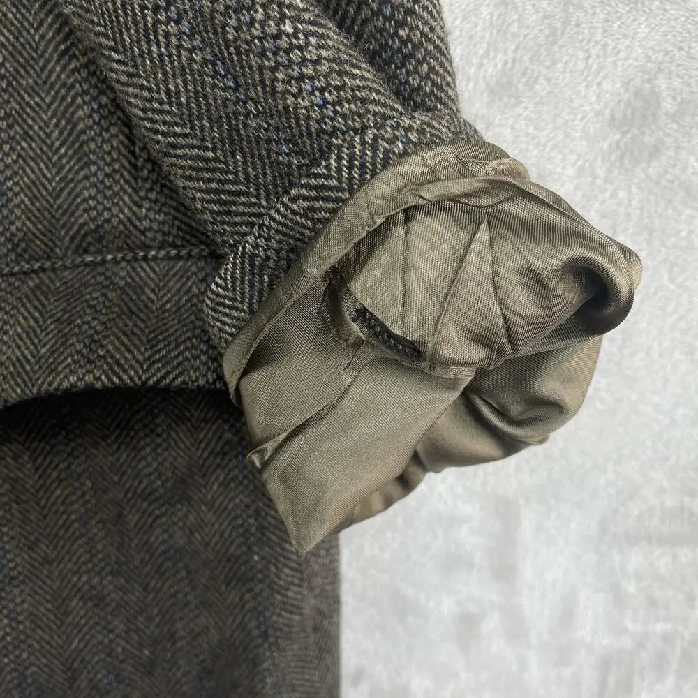 Vintage Cricketeer Lambs Wool Herringbone Blazer 44R Tweed USA Made Preppy